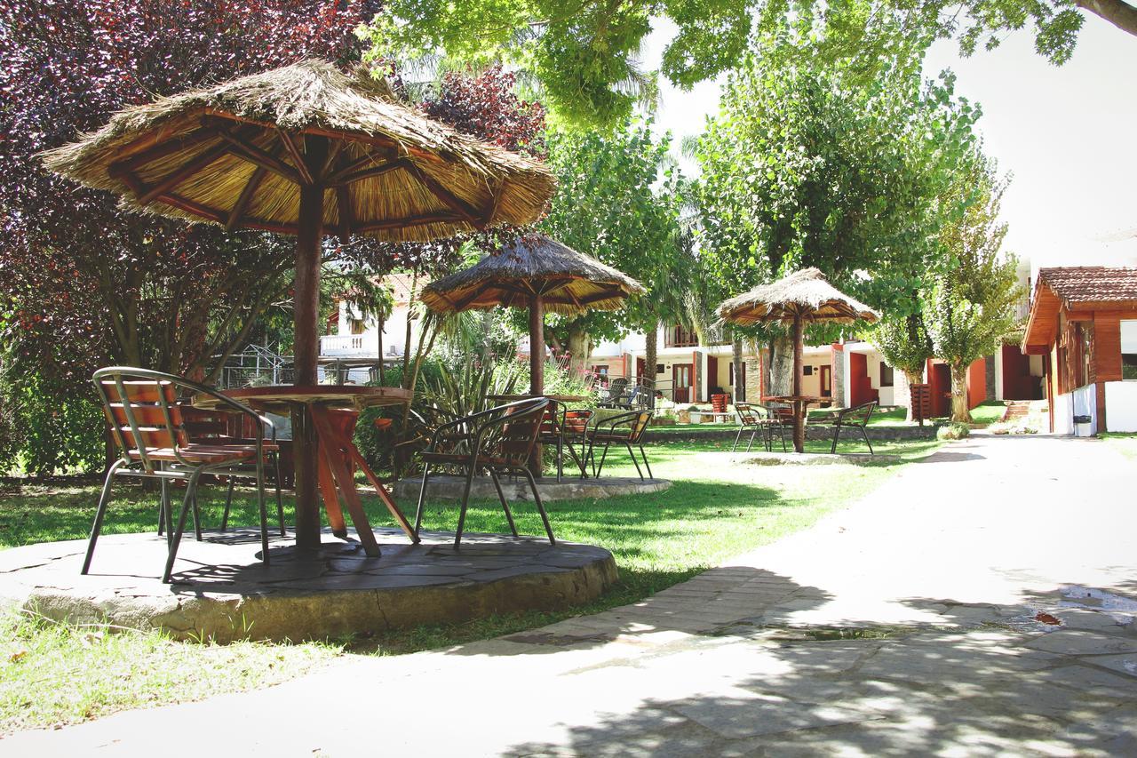 Cana Blaya Apart Hotel Villa de Merlo Bagian luar foto