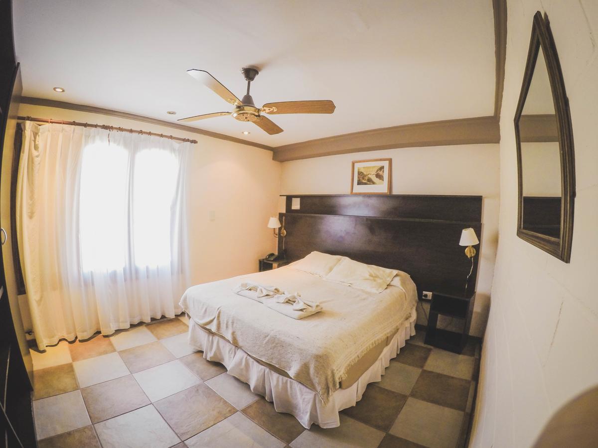 Cana Blaya Apart Hotel Villa de Merlo Bagian luar foto