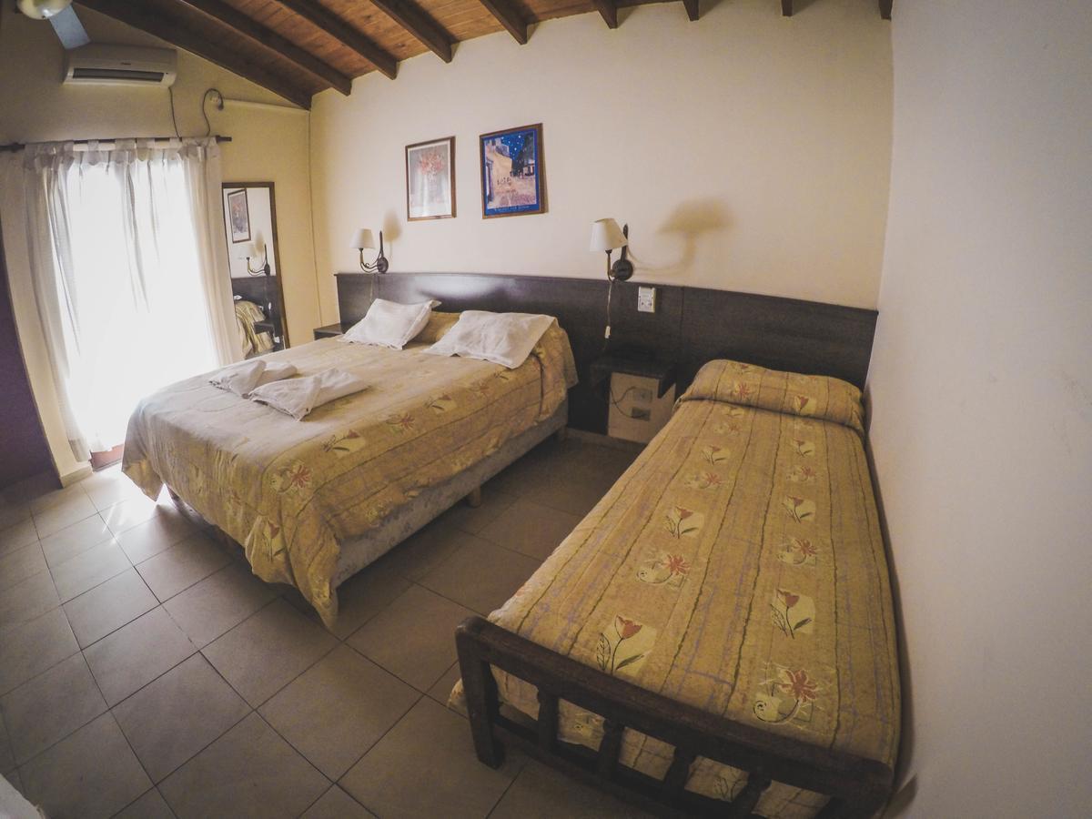 Cana Blaya Apart Hotel Villa de Merlo Bagian luar foto